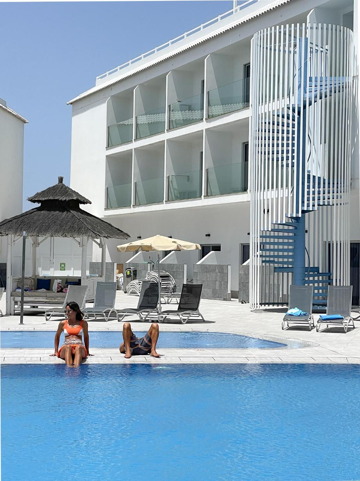 Corralejo Surfing Colors Hotel&Apartments Dış mekan fotoğraf